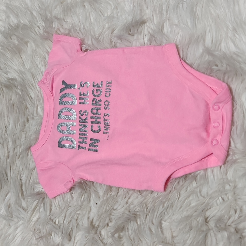 Garanimals "Daddy thinks he's in charge" onesie -3 to 6 months